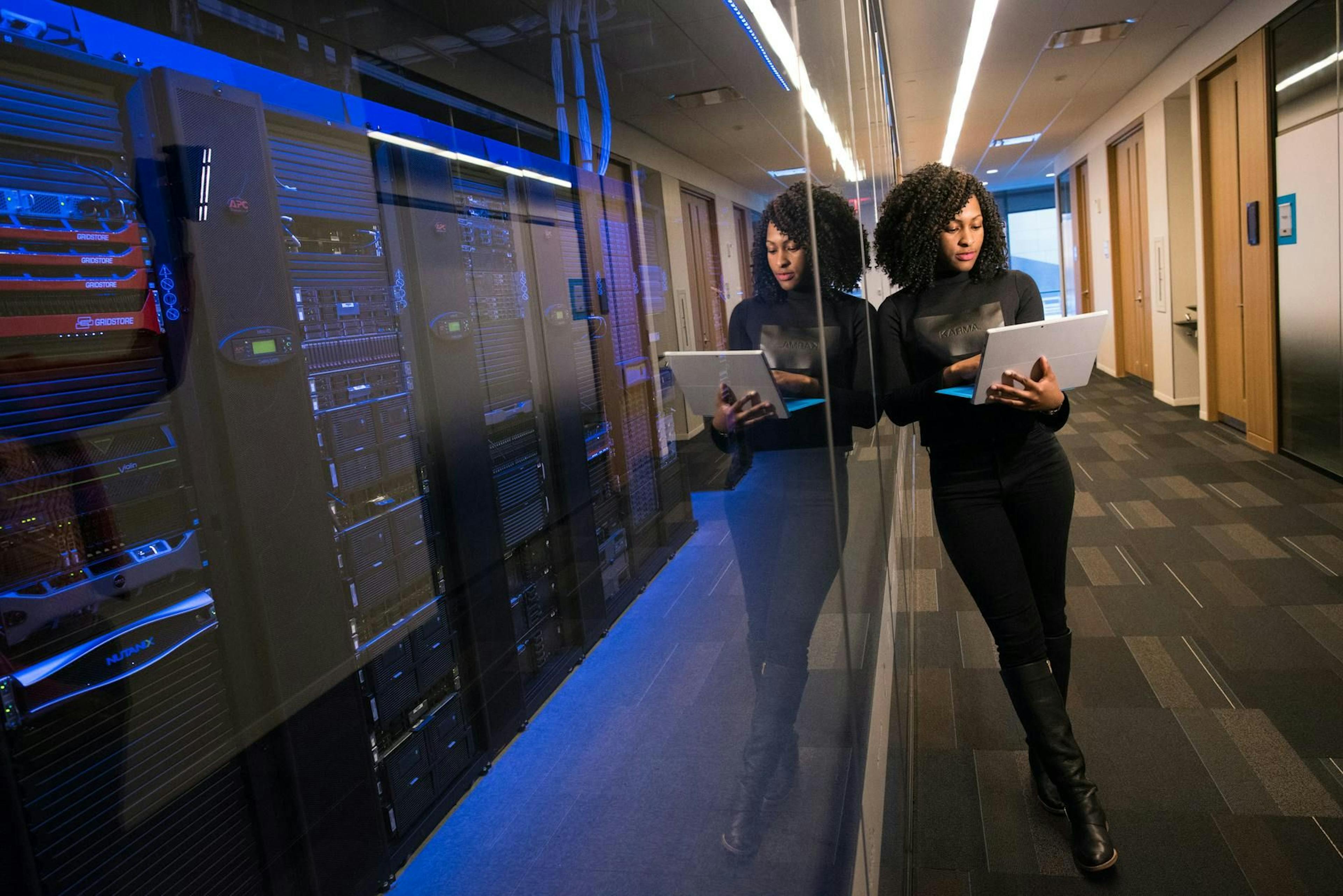 AI’s Energy Dilemma: Can LLMs Optimize Their Own Power Consumption?
